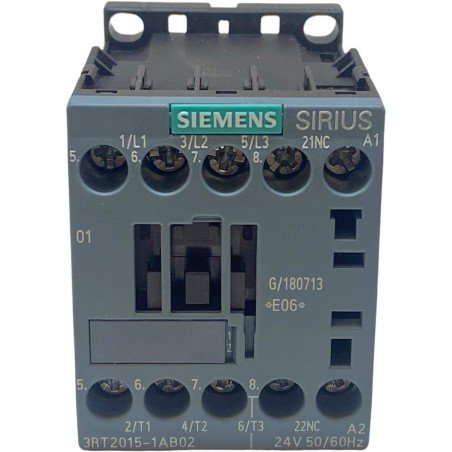 3RT2015-1AB02 Siemens Contactor 24Vac 50/60Hz 400V/7A