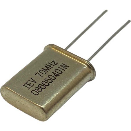 70MHz 2 Pin Crystal Oscillator Clock IEV