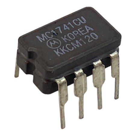 MC741CU Motorola Ceramic Integrated Circuit