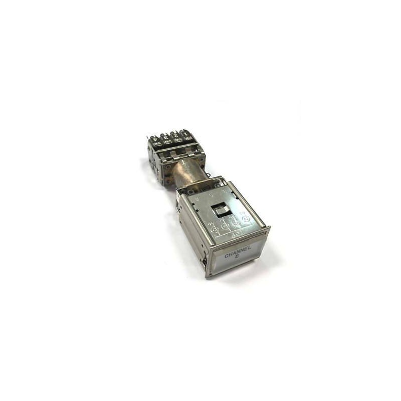 CHANNEL 5 Push Button Switch 10B2-1-G-W-X-8-E